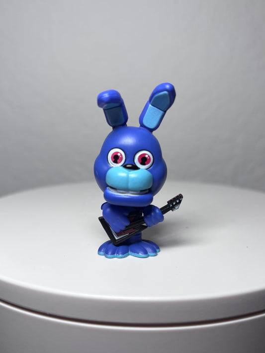Bonnie Pen Topper